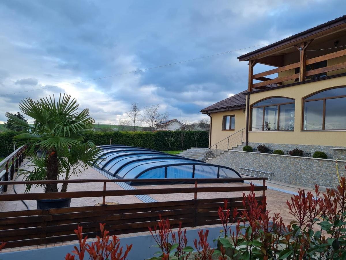 Hotel Elival House Nufaru Exterior foto